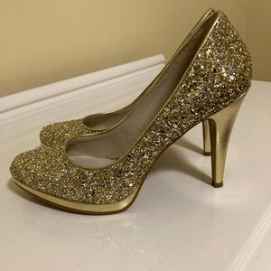 Nine West Gold Sparkle High Heels Size 9